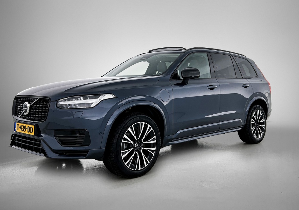 Volvo XC90 T8 Dark | Trekhaak | Pano | 20 Inch | 360* | H&K |